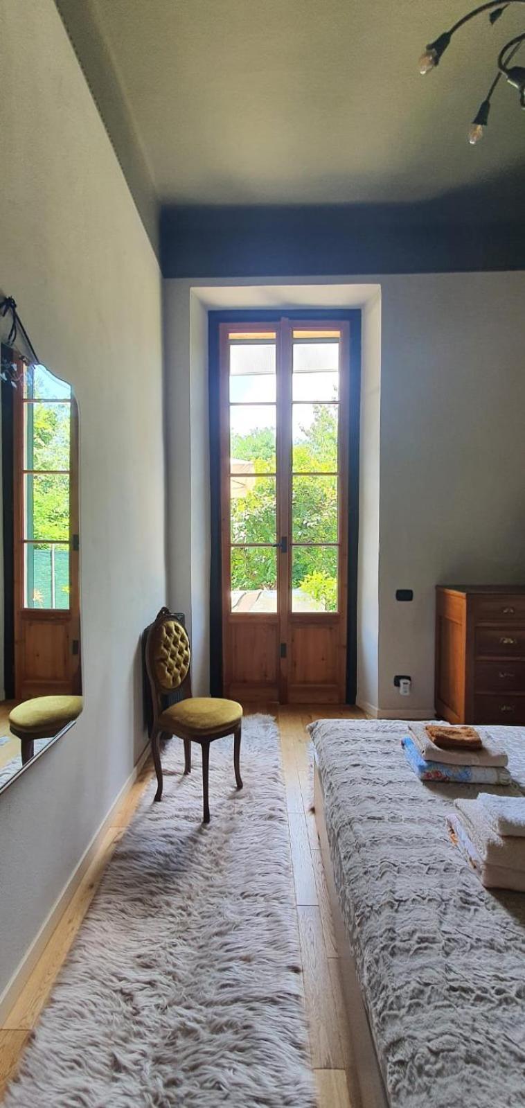 Curt Da Beta - Casa Vacanze Con Giardino In Corte Del XVIII Secolo Malnate Екстериор снимка