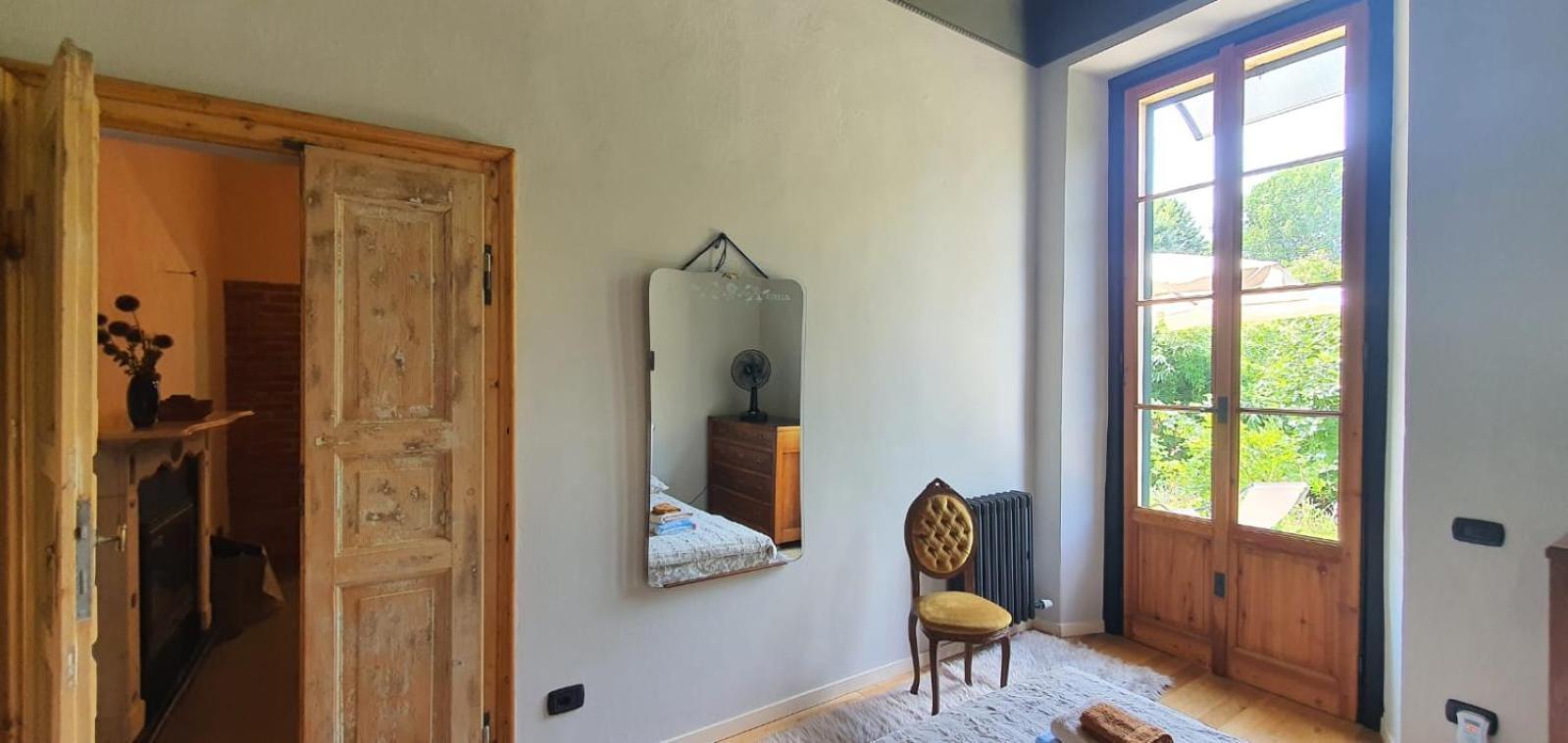 Curt Da Beta - Casa Vacanze Con Giardino In Corte Del XVIII Secolo Malnate Екстериор снимка