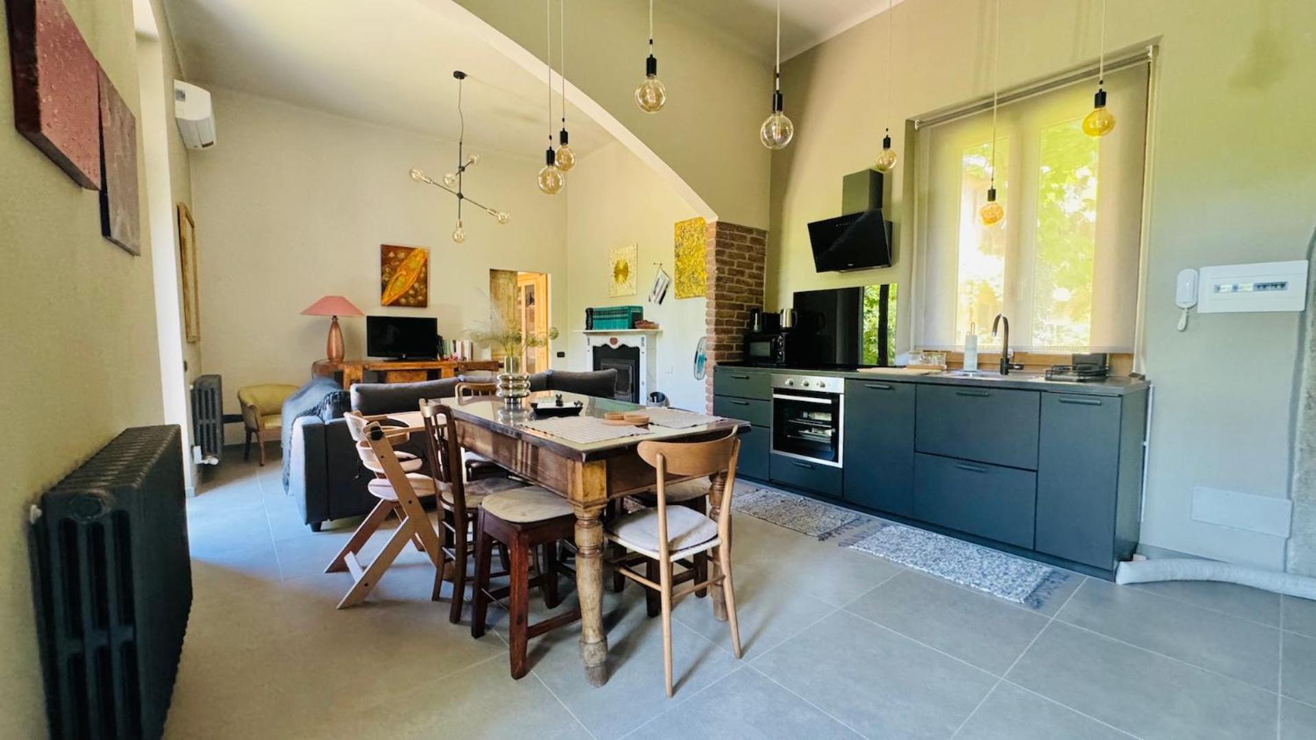 Curt Da Beta - Casa Vacanze Con Giardino In Corte Del XVIII Secolo Malnate Екстериор снимка