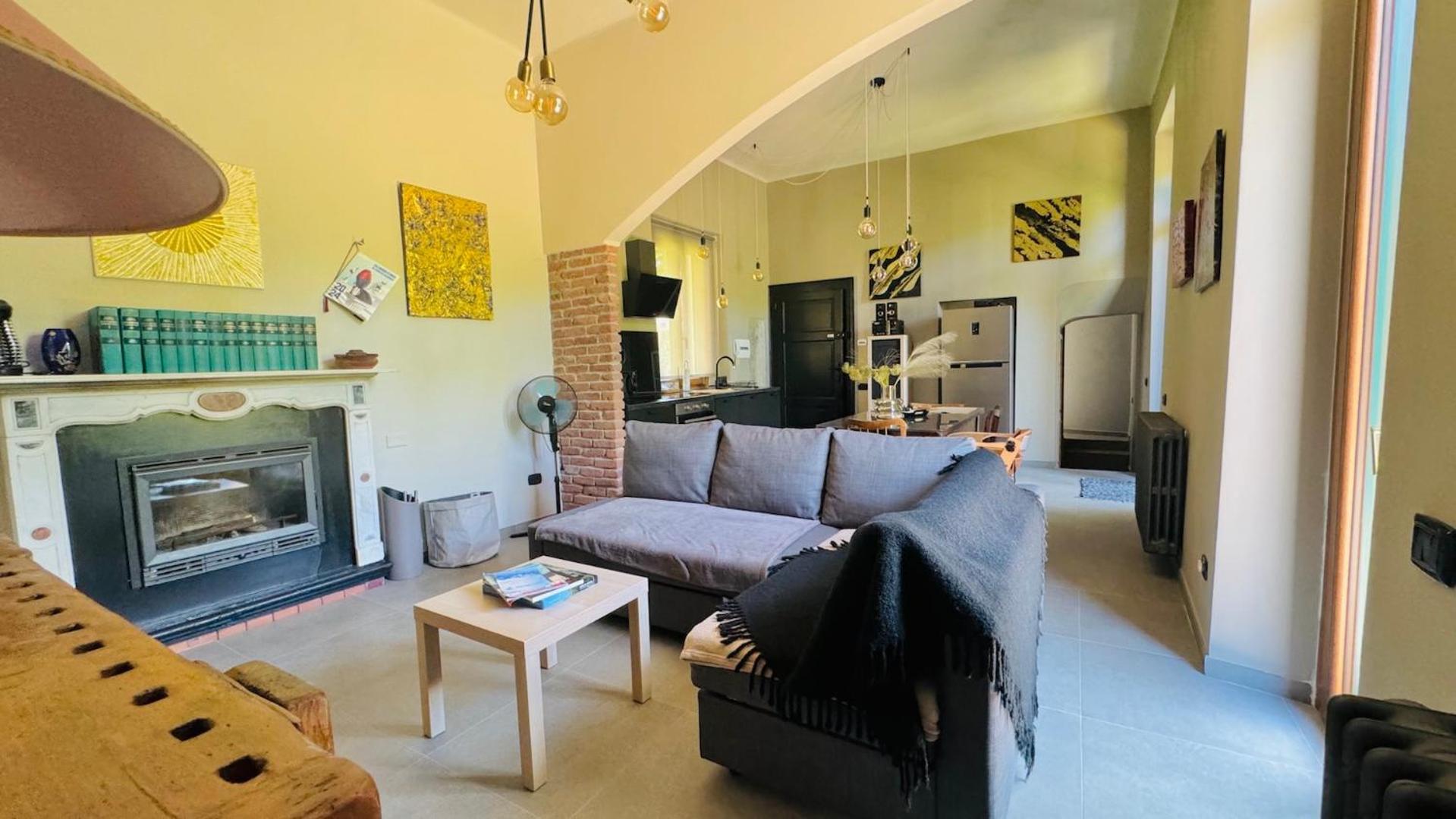 Curt Da Beta - Casa Vacanze Con Giardino In Corte Del XVIII Secolo Malnate Екстериор снимка